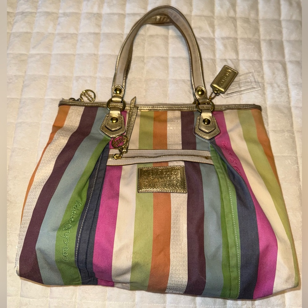 Coach Poppy Striped Large Legacy Tote with Sequined Accents 🩷